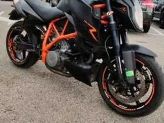 ktm - 990 supeduke