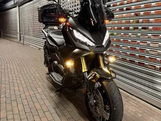 750 volledig akrapovic (wrapped)