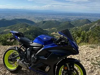 yamaha r7