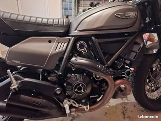 moto ducati scrambler nightshift 2021