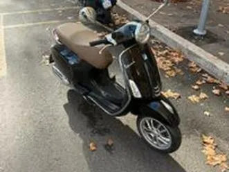 vespa 125 - anno 2022 - solo 8.000 km