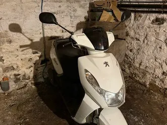 scooter peugeot kisbee 4t