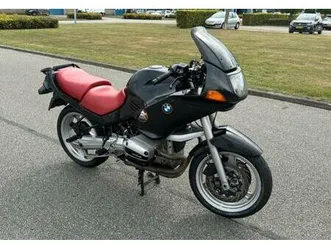 ② bmw r1100 rs