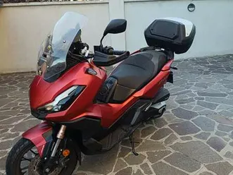 honda adv 350 rosso