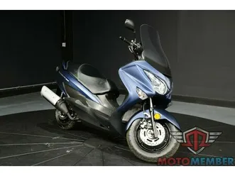 2022 suzuki burgman 200