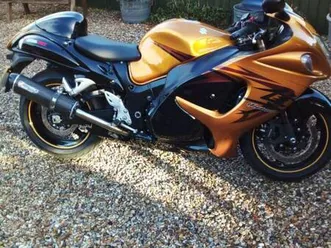 suzuki gsx r 1300 hayabusa motorcycle