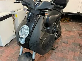 roller peugeot ludix one viele neuteile! mit kennzeichen!