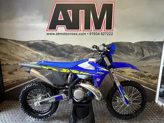 sherco sef300 factory 2025 road registered enduro bike, 58 hours, (atmotocross)