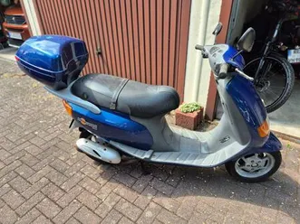 piaggio sfera 50 roller