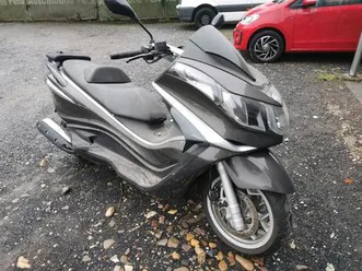 piaggio x10 500