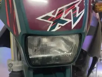 yamaha xt 600 de 1997 mina de água