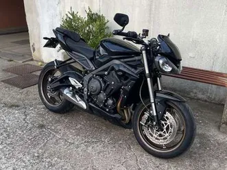 triumph street triple 765 rs nero