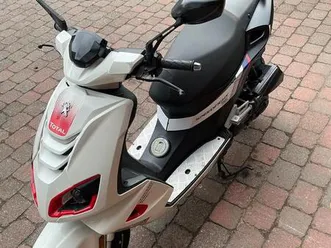 peugeot speedfight 4. roller. speedfight 4