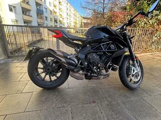 mv agusta dragster 800 r | 2023 | top zustand | scheckheft