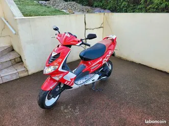 scooter peugeot