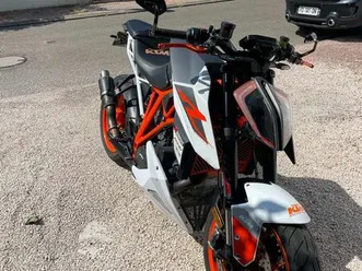ktm superduke r 1290 v2