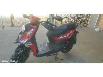 scoot sym crox 50 neuf