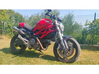 ducati monster 696+