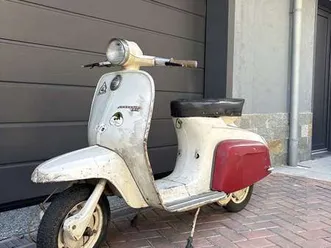 lambretta j j50