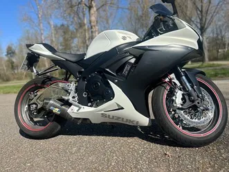 suzuki gsx-r 600