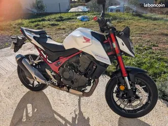 hornet 750 - 2023 - permis a2