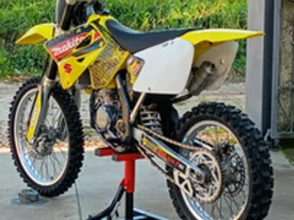 suzuki rm 125 2t