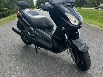 yamaha xmax 125