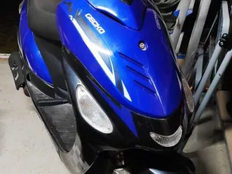 scooter imf industrie pach - 50cm3 - bon état - idéal trajets courts