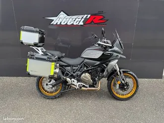 qj motor srt 700 sx touring 2025 accelr agen / boé