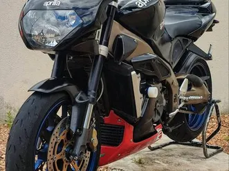 aprilia tuono 1000