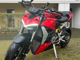 ducati streetfighter v2