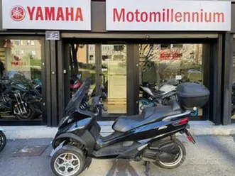 piaggio mp3 300 lt abs