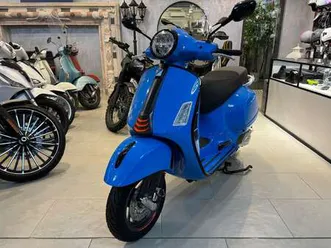 vespa gts super sport 310 pronta consegna blu/azzurro