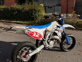 tm 125 supermotard homologué