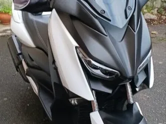 yamaha xmax 300 de 2021