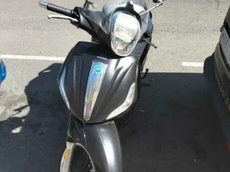 piaggio - beverly 300