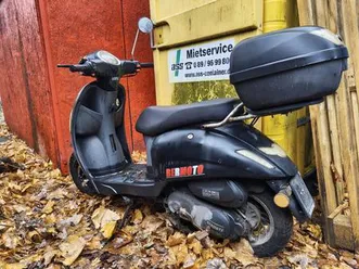 roller bermoto zu verschenken