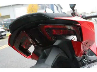 ducati-panigale-v2-890-cc