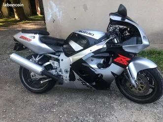 suzuki gsxr 750