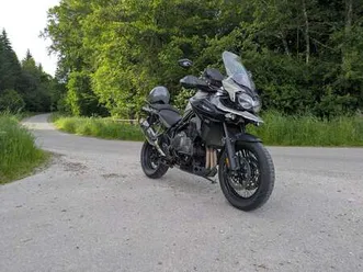 triumph tiger 1200