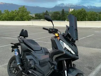 honda x-adv 750 – année 2023 – full options