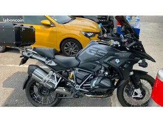 gs 1250 triple black