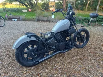 kawasaki vn750 bobber.