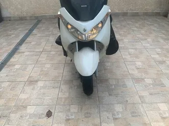burgman 125 à vendre
