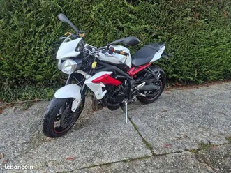 triumph street triple 675 r 2014
