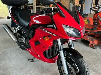 yamaha fzs 600 fazer