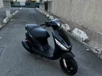 piaggio zip 50 4t 2018 50 cm3 | scooter | 4 772 km | noir | 83700 st raphael