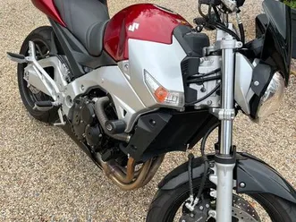 moto suzuki gsr 6900 km