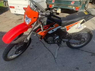 aprilia rx 50 arancione