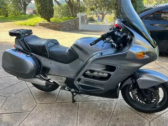 honda pan european st1100